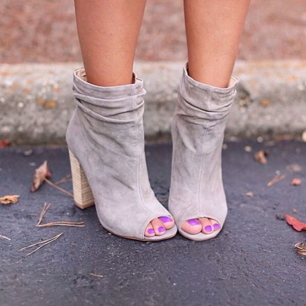 Kristin Cavallari Chinese laundry bootie